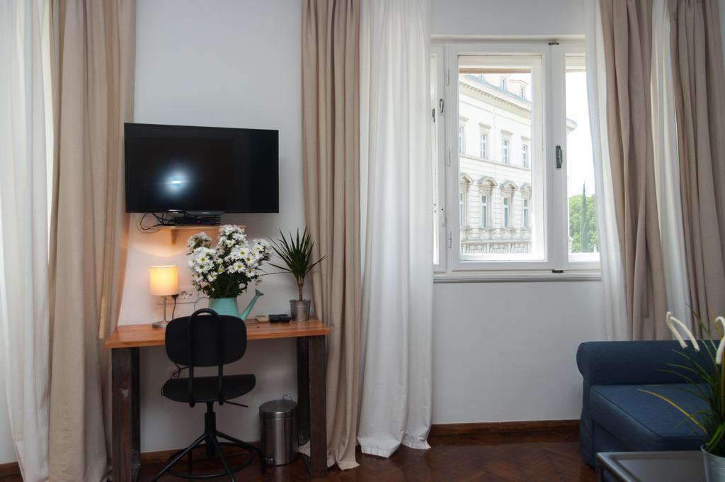 Indigo Inn Rooms Сплит Экстерьер фото